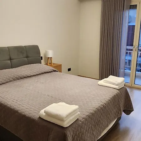 Aura - Old Town Appartement *